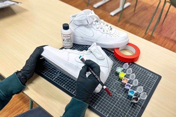 Sneaker Painting & Customization Workshop Fashion